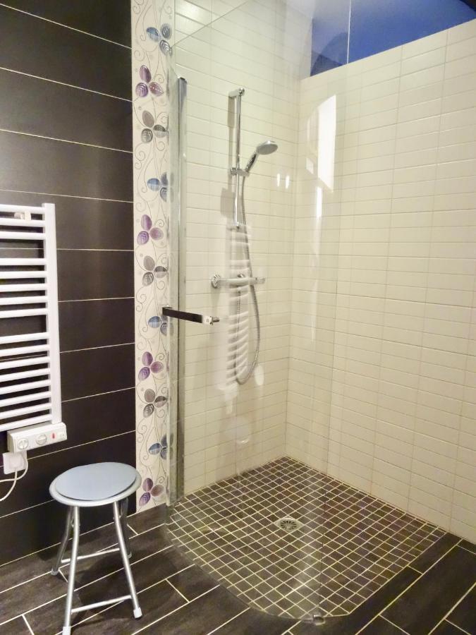 Manoir De La Grand'Cour Bed & Breakfast Soulge-sur-Ouette ภายนอก รูปภาพ