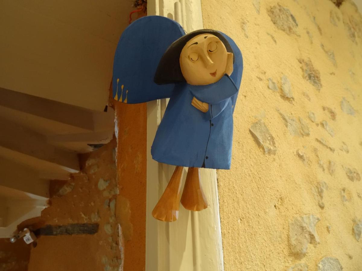 Manoir De La Grand'Cour Bed & Breakfast Soulge-sur-Ouette ภายนอก รูปภาพ